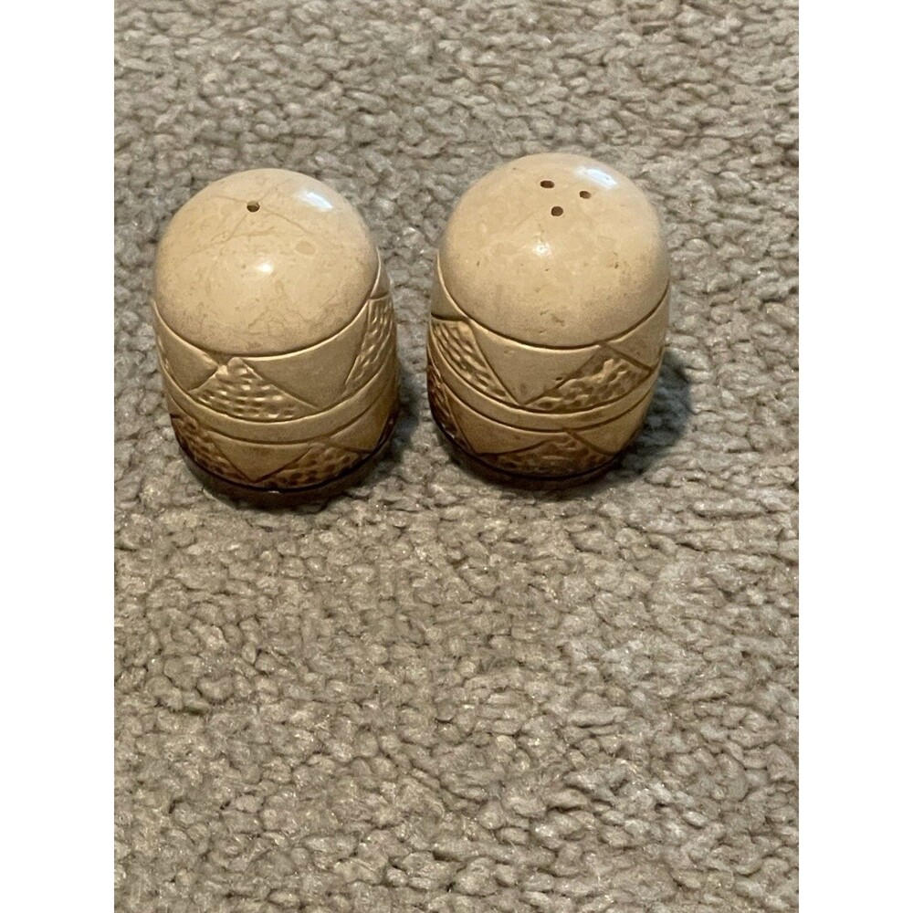 Vintage stoneware salt‎ and pepper shakers cream brown 3"